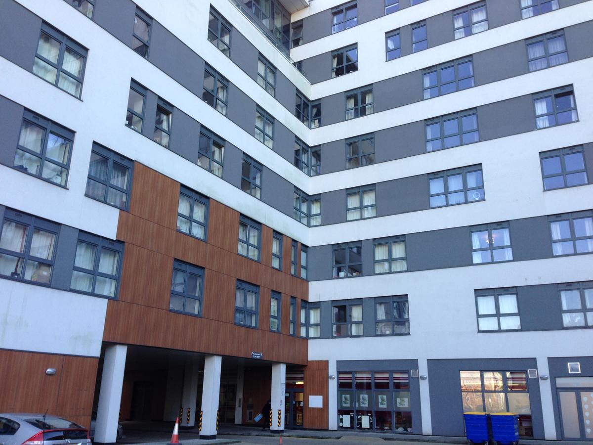 Linx Apartments Skyline Plaza Basingstoke Exterior foto